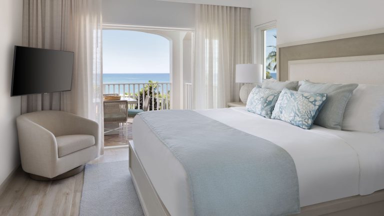 September Hotel Deals and Specials